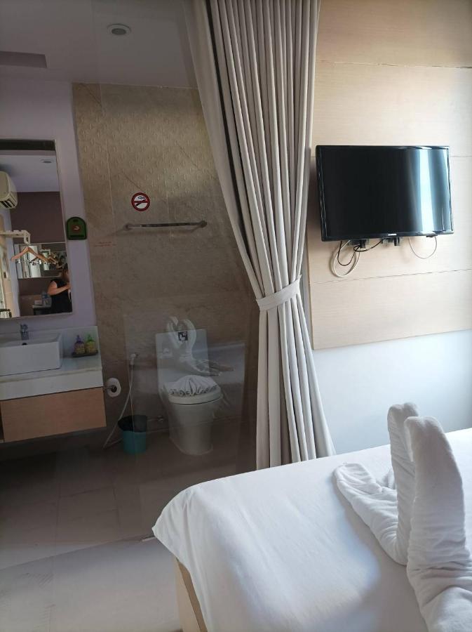 My Hotel Phuket Patong Exteriör bild