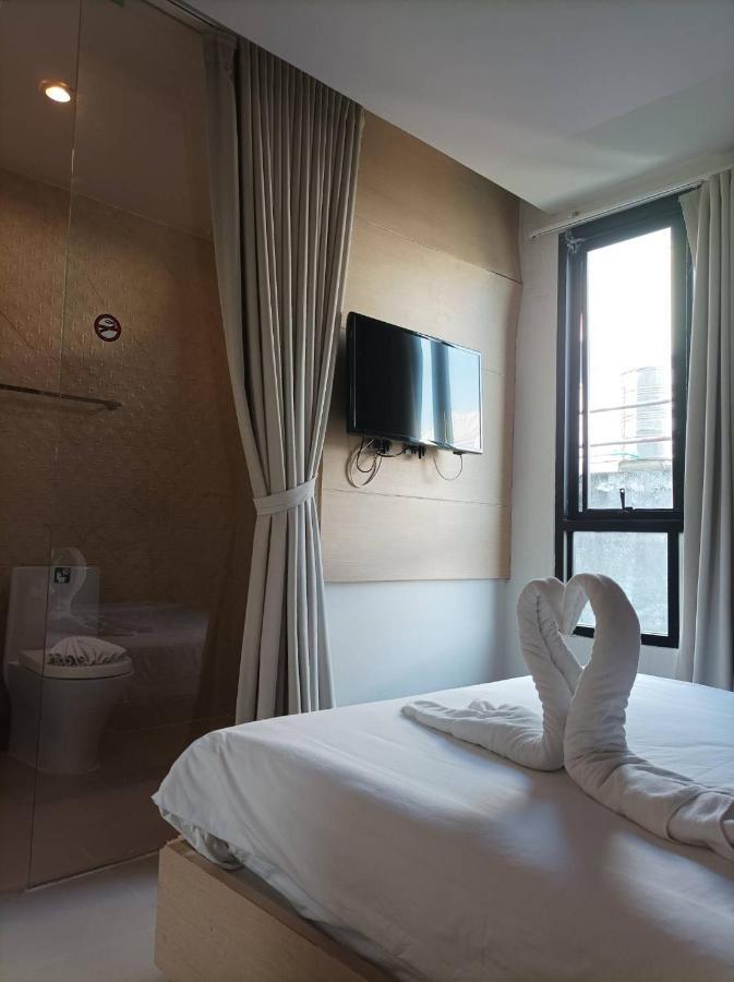 My Hotel Phuket Patong Exteriör bild