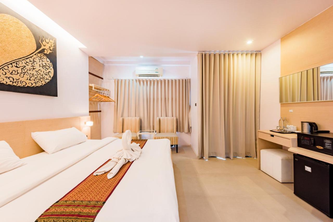 My Hotel Phuket Patong Exteriör bild